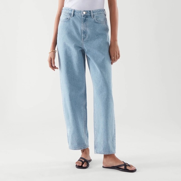 COS Denim - COS wide leg relaxed mid rise jeans 26